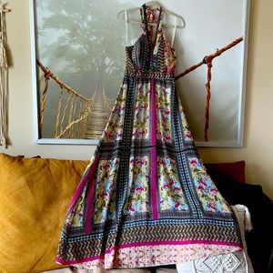 Beautiful ark & co.Backless Long dress, blue, pink, yellow, white.I wore it once